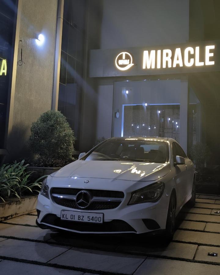 Miracle Hotel And Resorts Kozsíkóde Kültér fotó